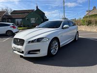 Used Jaguar XF 200 HP (147 kW) 2013 White Estate