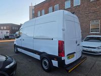 Begagnad Mercedes E-Sprinter Progressive 85 kW (116 HK) 2020 Vit Van