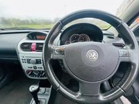 Used Vauxhall Corsa Design Edition 2004 Silver Hatchback