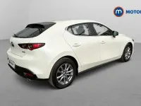 Used Mazda 3 Prime-Line 140 HP (102 kW) 2025 White Hatchback