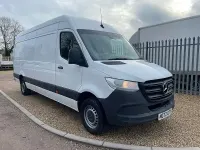 Używany Mercedes Sprinter Progressive 2023 Biały Van