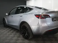 Used Tesla Model Y Long Range RWD 255 kW (347 HP) 2024 SUV