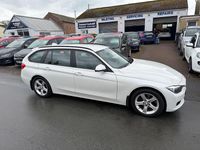 Begagnad BMW 320 2014 Vit Kombi