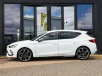 Used Seat Leon CUPRA 150 HP (110 kW) 2025 White Coupe