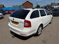 Used Skoda Octavia SE 2013 White Estate