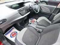 Used Citroën Grand C4 Picasso VTR Sport 2016 Red MPV