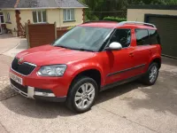 Used Skoda Yeti SE L 110 HP (80 kW) 2015 Red SUV