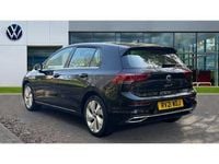 Begagnad VW Golf VIII 130 HK (95 kW) 2021