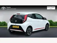 Used Toyota Aygo Trend 72 HP (52 kW) 2021 White Hatchback