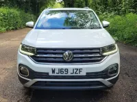 Used VW T-Cross SEL 115 HP (84 kW) 2019 White SUV