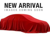 Used Volvo V40 SE Lux 180 HP (132 kW) 2015 White Hatchback