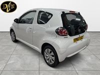 Used Toyota Aygo 2012 White Hatchback