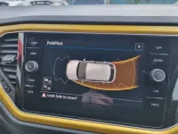 Usado VW T-Roc Design 115 HP (84 kW) 2018 Amarelo SUV