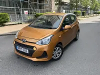 Used Hyundai i10 SE 87 HP (63 kW) 2017 Orange Hatchback