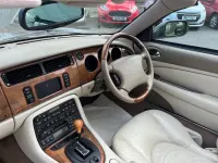 Used Jaguar XKR Supercharged 370 HP (272 kW) 2000 Pink Coupe