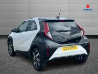 Used Toyota Aygo X 72 HP (52 kW) 2023 White SUV