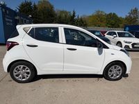 Usado Hyundai i10 66 HP (48 kW) 2019 Branco Citadino