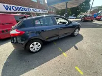 Used Renault Mégane III Expression 2009 Blue Hatchback