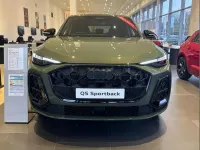 Used Audi Q5 Comfort 204 HP (150 kW) 2026 Green SUV