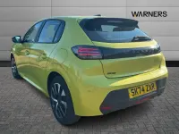 Used Peugeot 208 Active 74 HP (54 kW) 2024 Yellow Hatchback