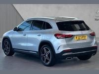 Usado Mercedes GLA200 Executive 161 HP (118 kW) 2023 Prateado SUV