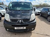 Begagnad Renault Trafic 115 HK (84 kW) 2011 Svart Minibuss