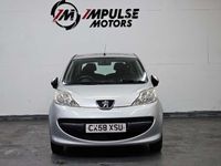 Used Peugeot 107 68 HP (50 kW) 2008 Silver Hatchback