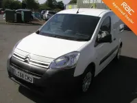 Used Citroën Berlingo 100 HP (73 kW) 2018 White MPV