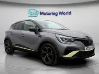 Usado Renault Captur Engineered 143 CV (105 kW) 2023 Gris SUV