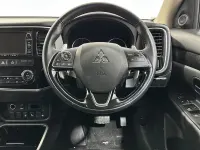 Used Mitsubishi Outlander 150 HP (110 kW) 2018 Red SUV