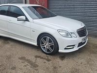 Used Mercedes E220 170 HP (125 kW) 2012 White Sedan