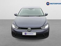 Begagnad VW Polo Life 2024 Grå Halvkombi