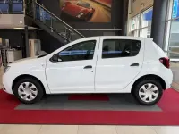 Gebraucht Dacia Sandero Ambiance 75 PS (55 kW) 2017 Weiß Kleinwagen
