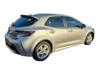 Usado Toyota Corolla 122 HP (89 kW) 2019 Prateado Citadino
