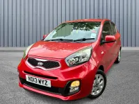 Used Kia Picanto City 68 HP (50 kW) 2013 Red Hatchback