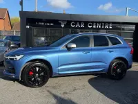 Usado Volvo XC60 R-Design Pro 235 HP (172 kW) 2017 Azul SUV