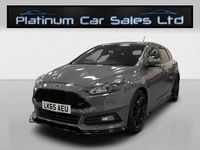 Używany Ford Focus ST 2015 Szary Hatchback
