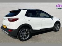 Used Kia Stonic 118 HP (86 kW) 2021 White SUV