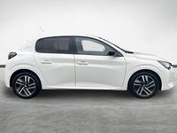 Used Peugeot 208 Allure Premium 99 HP (72 kW) 2022 White Hatchback