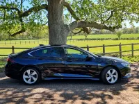 Second-hand Vauxhall Insignia SRi 2018 Albastru Hatchback