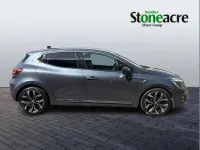 Used Renault Clio Techno 90 HP (66 kW) 2022 Grey Hatchback