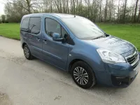 Used Peugeot Partner Active 75 HP (55 kW) 2019 Blue MPV