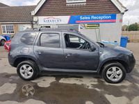 Used Dacia Duster Ambiance 110 HP (80 kW) 2015 Grey SUV