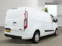 Usado Ford Transit Custom Trend 130 CV (95 kW) 2022 Blanco Van
