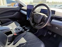 Usado Ford Mustang Standard Range 269 HP (197 kW) 2021 Preto Citadino