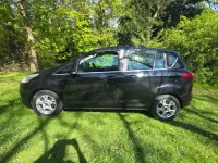 Usado Ford B-MAX Zetec 90 HP (66 kW) 2013 Preto Monovolume