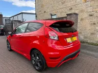 Używany Ford Fiesta ST 2015 Czerwony Hatchback