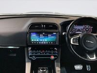 Used Jaguar F-Pace Chequered Flag 180 HP (132 kW) 2019 White SUV