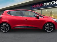 Used Renault Clio IV Signature 2018 Red Hatchback