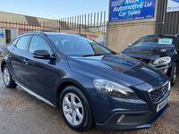 Used Volvo V40 CC SE 115 HP (84 kW) 2014 Estate